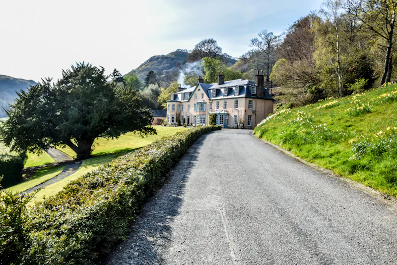 Driveway at Large Llanwrtyd Manor House, A1585 (photo 41)