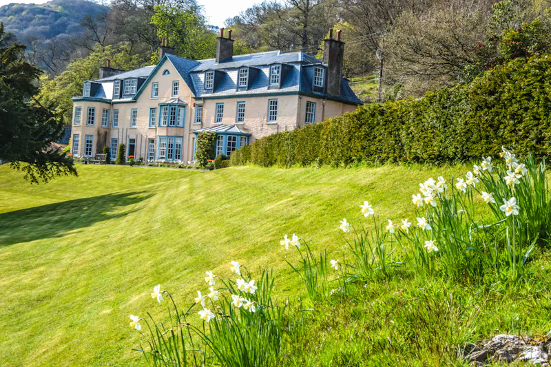Large Llanwrtyd Manor House, A1585 (photo 43)