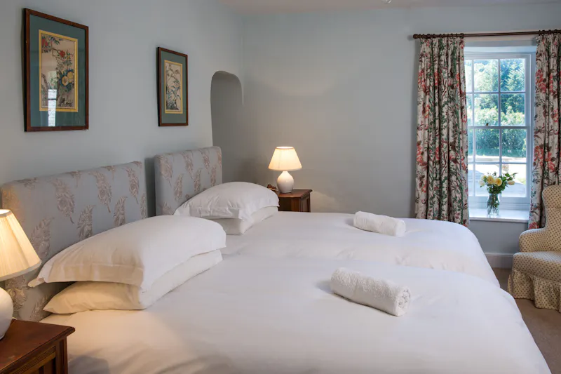 Bedroom at Large Llanwrtyd Manor House, A1585 (photo 12)