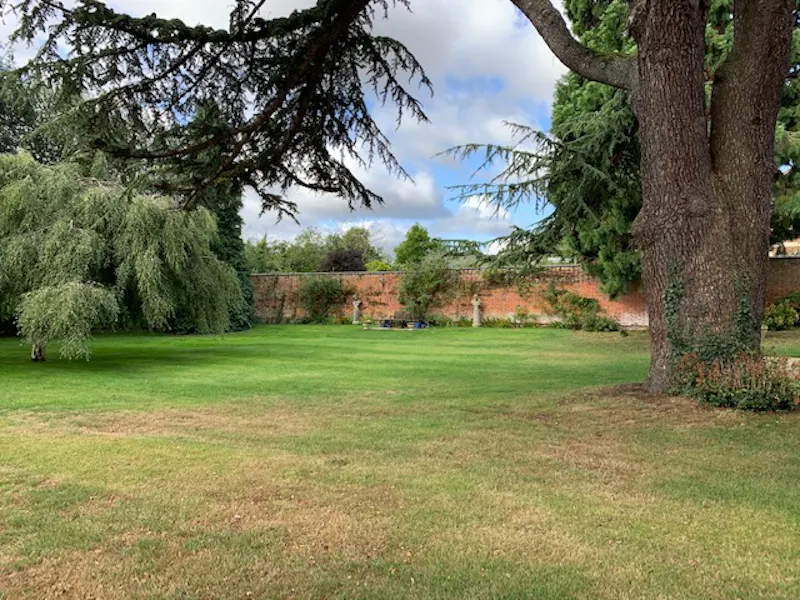 Walled garden at Milton Keynes Georgian House, A1595 (photo 32)