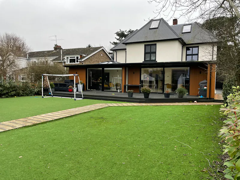 Modern Millbrook house, K471 (photo 58)