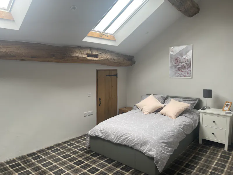 Bedroom at 17th Century Yeoman’s House, A1586 (photo 59)