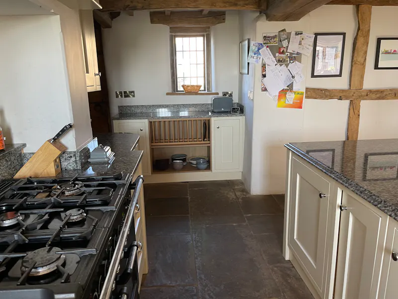 17th Century Yeoman’s House, A1586 (photo 17)
