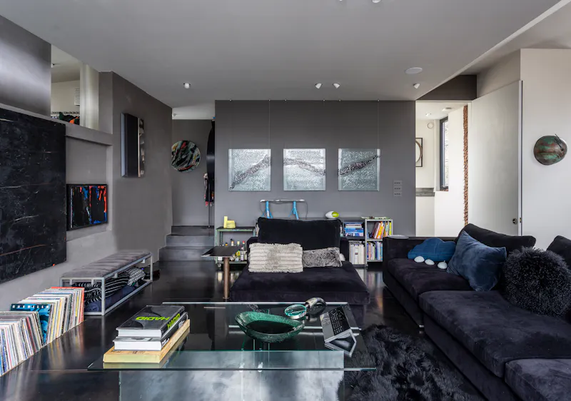 Living Room at Ashby Mews Industrial, N518 (photo 3)