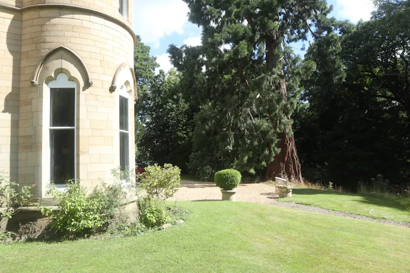 Stocksfield Gothic house, B1996 (photo 109)