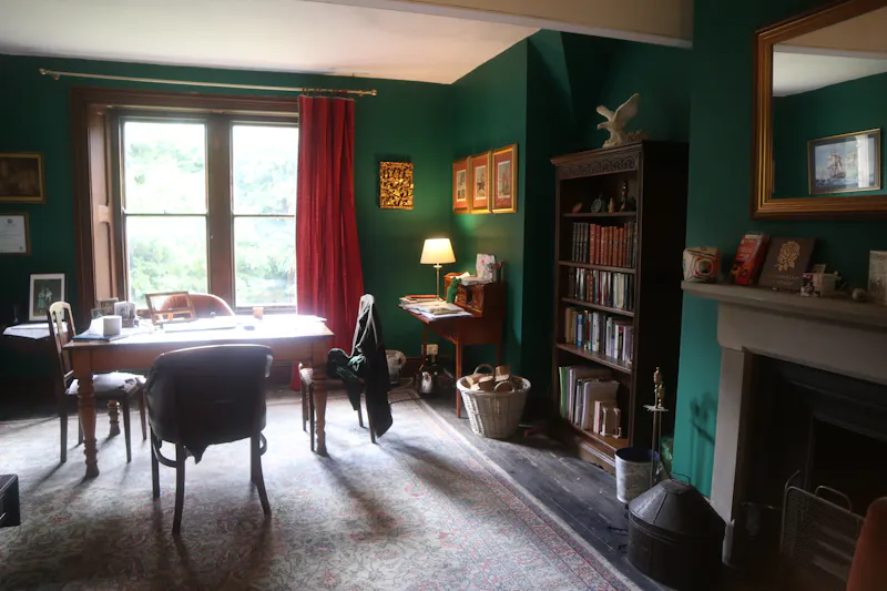 Study at Stocksfield Gothic house, B1996 (photo 32)