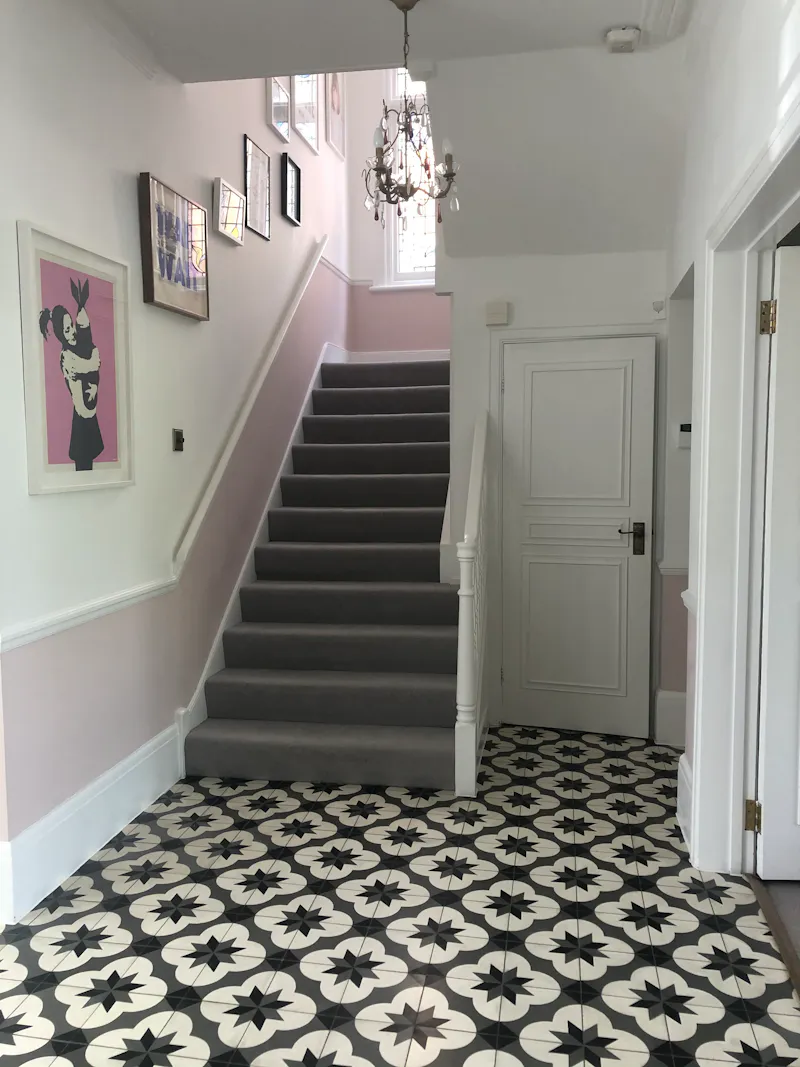 Staircase at Woodford Edwardian house, E510 (photo 24)