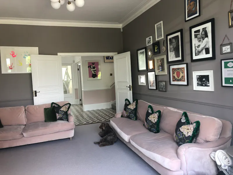 Living Room at Woodford Edwardian house, E510 (photo 4)