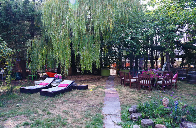 Bohemian Basildon pool house, D2671 (photo 78)