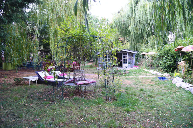Bohemian Basildon pool house, D2671 (photo 80)
