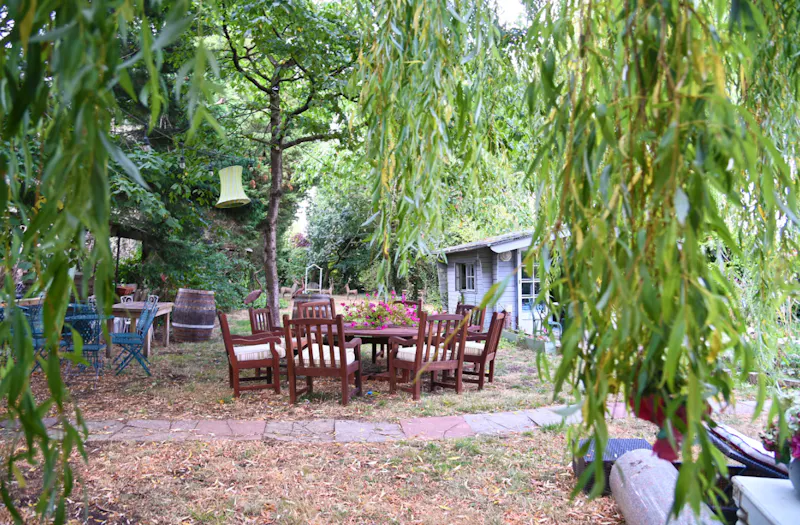 Bohemian Basildon pool house, D2671 (photo 70)