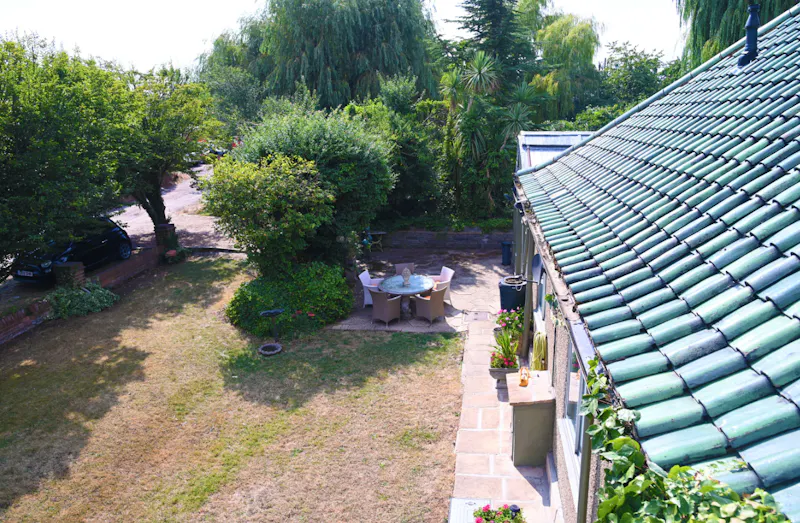 Bohemian Basildon pool house, D2671 (photo 39)