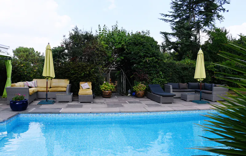 Bohemian Basildon pool house, D2671 (photo 53)