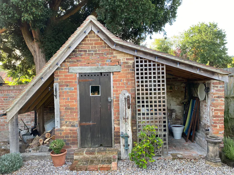 Georgian barn in Aldermaston , A1589 (photo 43)