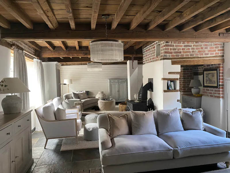 Living Room at Georgian barn in Aldermaston , A1589 (photo 16)