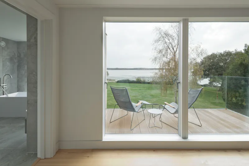 Award winning Harkstead house, K458 (photo 34)