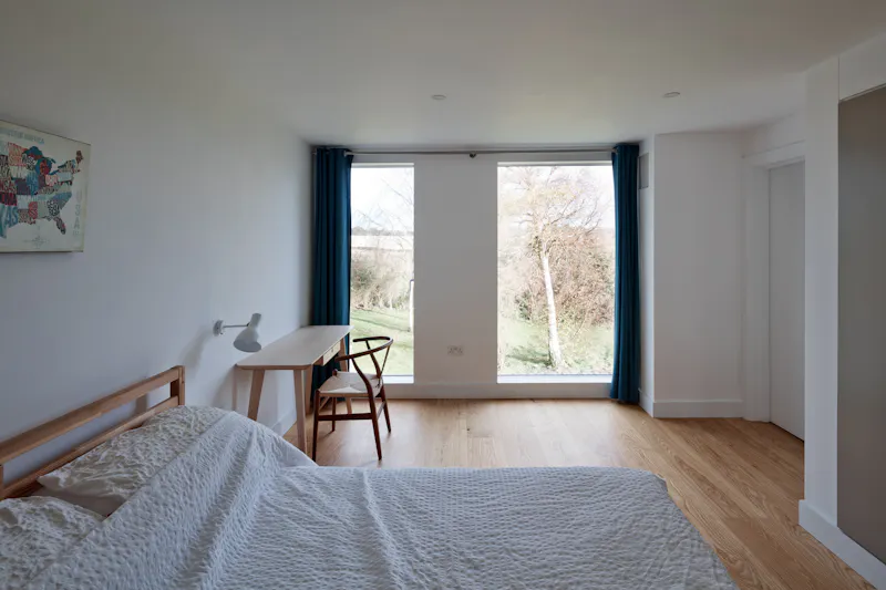 Award winning Harkstead house, K458 (photo 28)