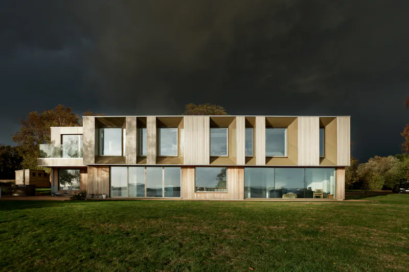 Award winning Harkstead house, K458 (photo 49)