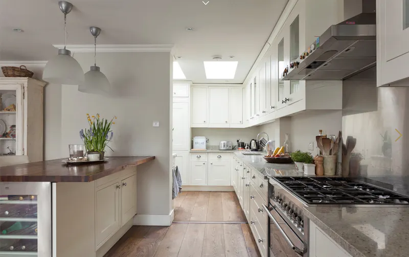 Kitchen at Light Wandsworth home, D2676 (photo 5)