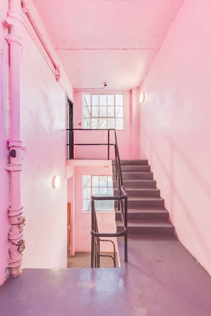 Staircase at Versatile Brentford warehouse, Q153 (photo 3)