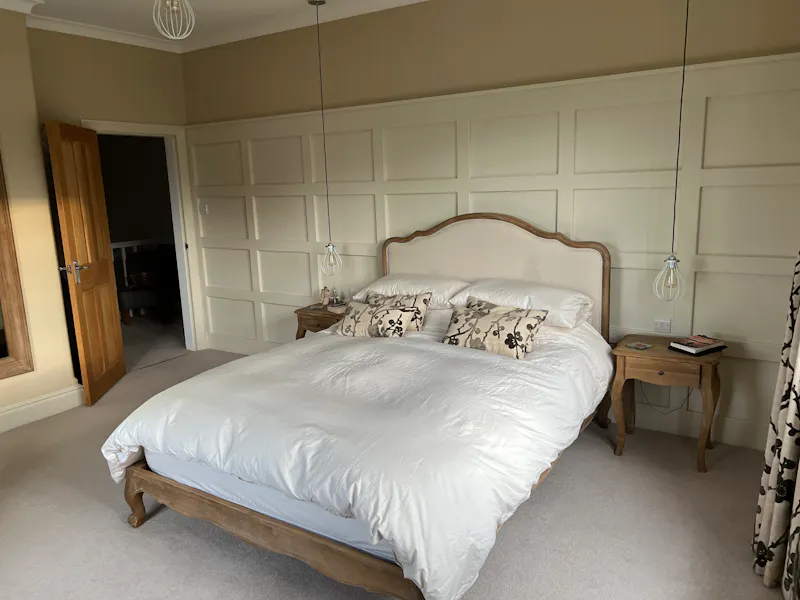 Panelling at White Rendor Romiley Home, D2679 (photo 33)