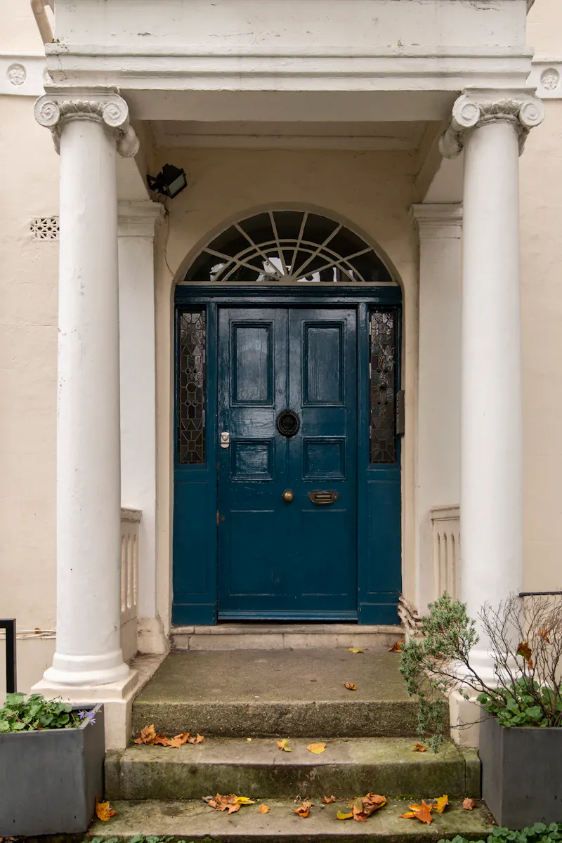  Bright Denmark Hill apartment, A1594 (photo 2)