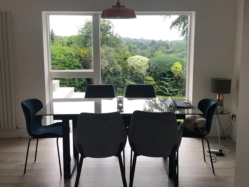 Light-Filled Haslemere  Home, D2682 (photo 9)