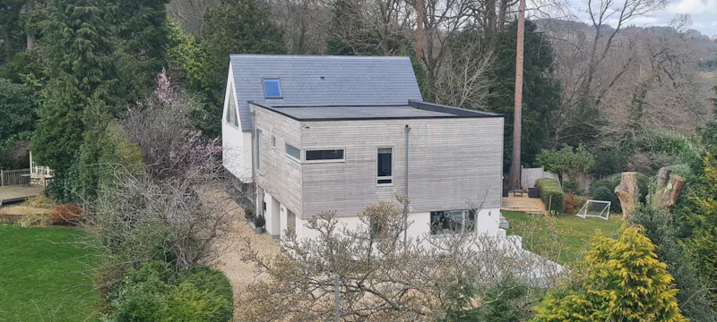 Light-Filled Haslemere  Home, D2682 (photo 1)