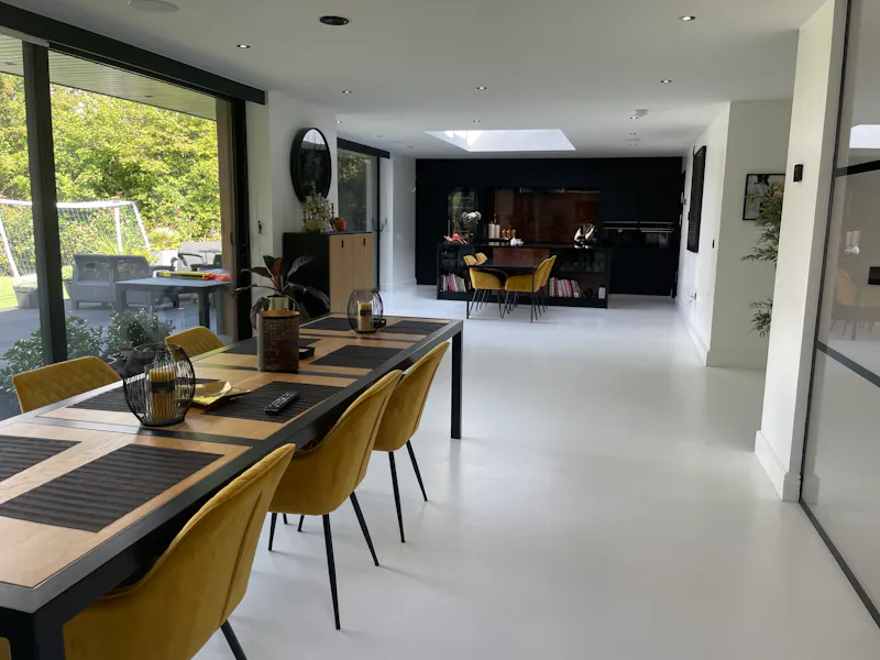 Modern Millbrook house, K471 (photo 10)