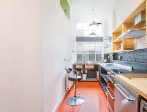 Working artist's studio in Hoxton., F664