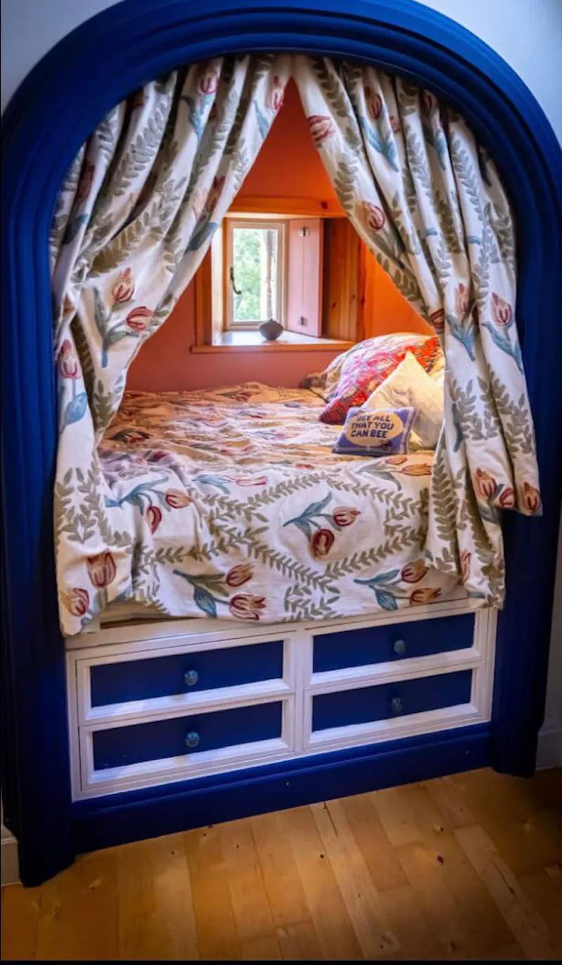Bedroom at Lockerbie Castle, SC1 (photo 22)