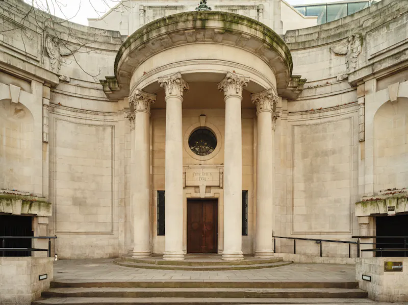 Concrete at Holborn Chapel venue, CH121 (photo 1)