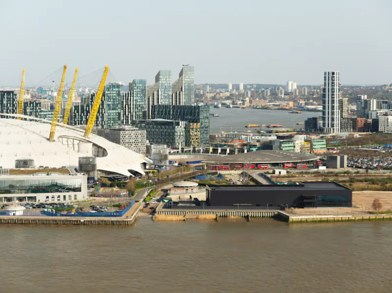 Views - Thames at Canary Wharf workspace, T175 (photo 12)