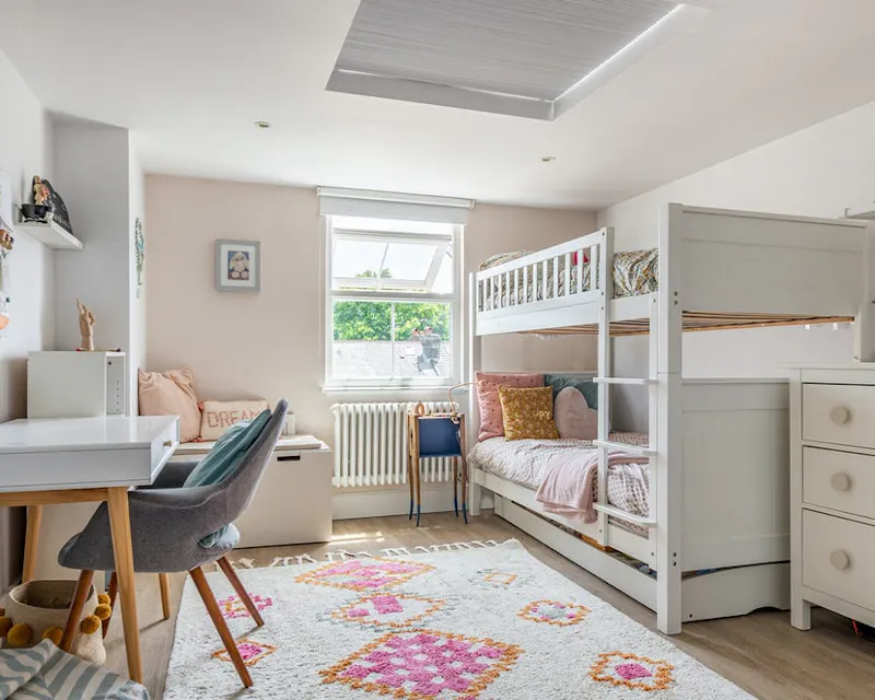 Bedroom - child's at Contemporary Richmond house, D2688 (photo 23)