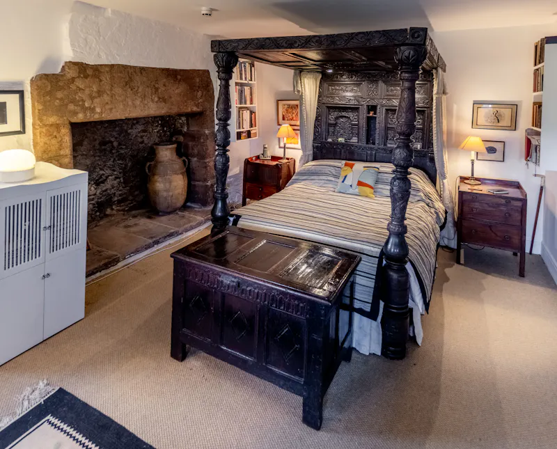 Bedroom at Lockerbie Castle, SC1 (photo 29)
