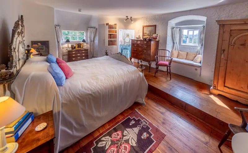 Bedroom at Lockerbie Castle, SC1 (photo 26)