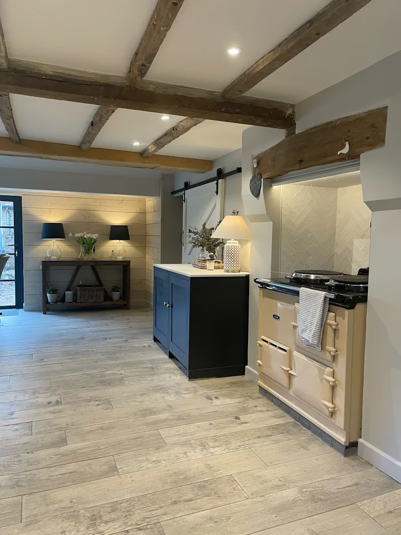 Alton Cottage, C933 (photo 14)