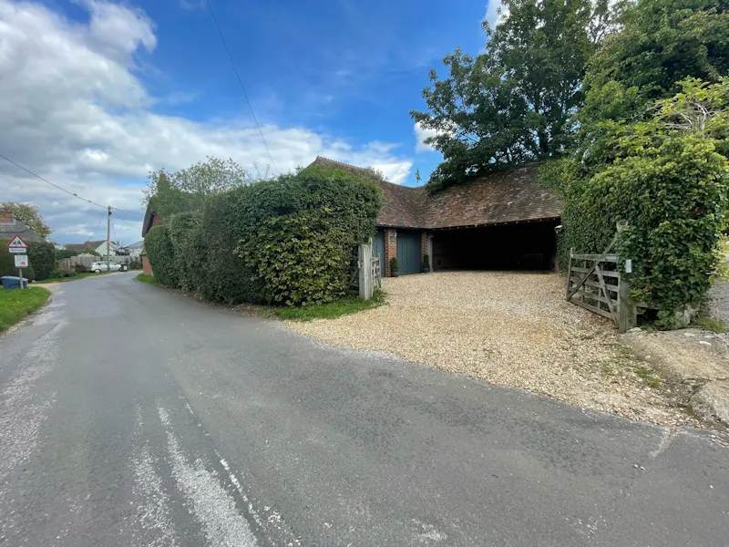 Alton Cottage, C933 (photo 50)
