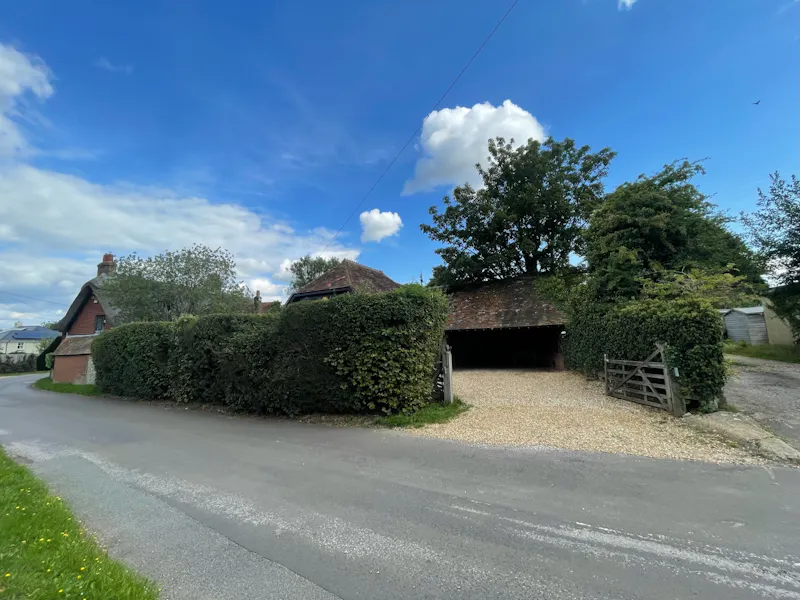 Alton Cottage, C933 (photo 39)