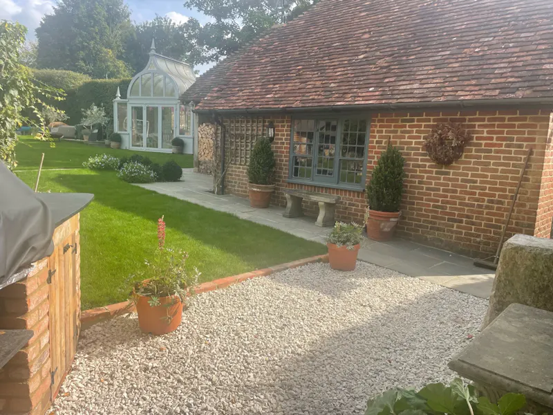 Alton Cottage, C933 (photo 48)