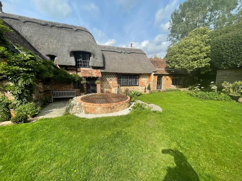 Alton Cottage, C933 (photo 67)