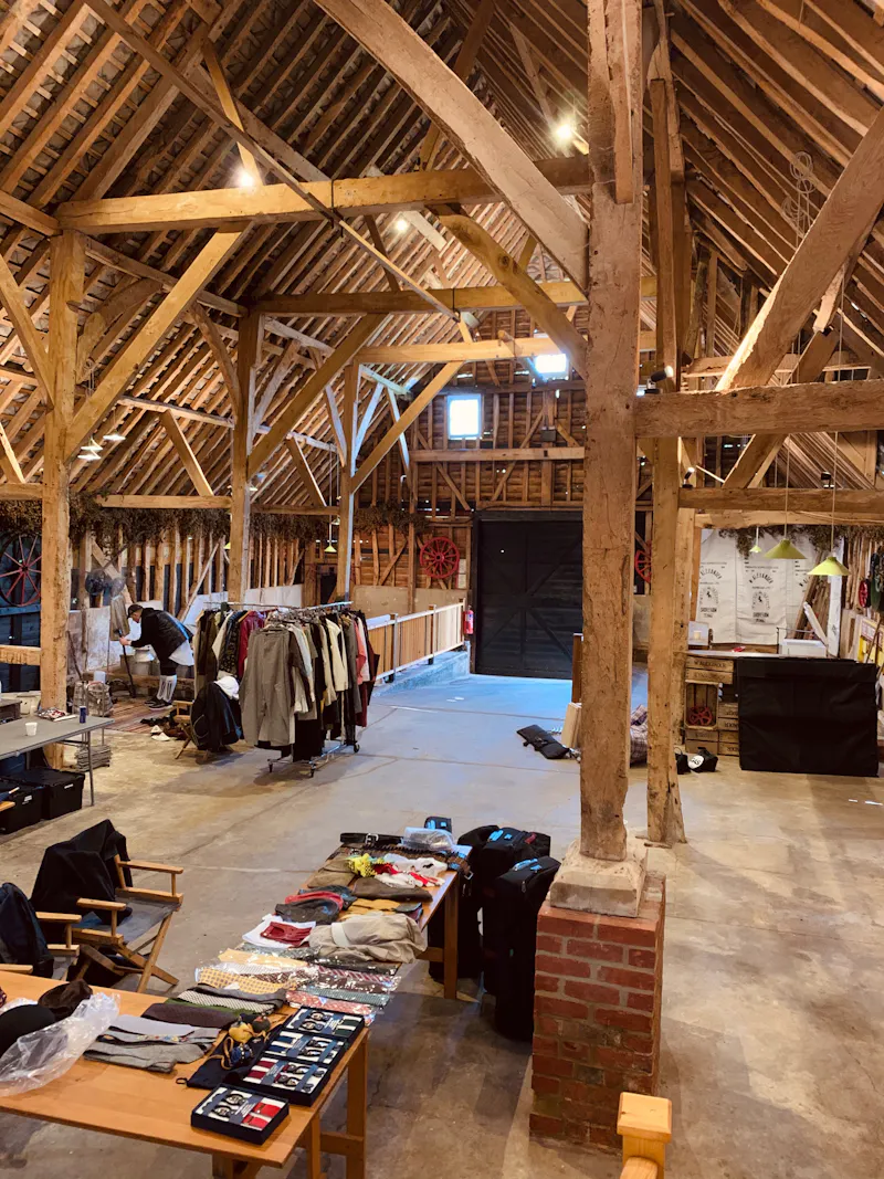 Open plan at Eynsford Barn, L746 (photo 5)