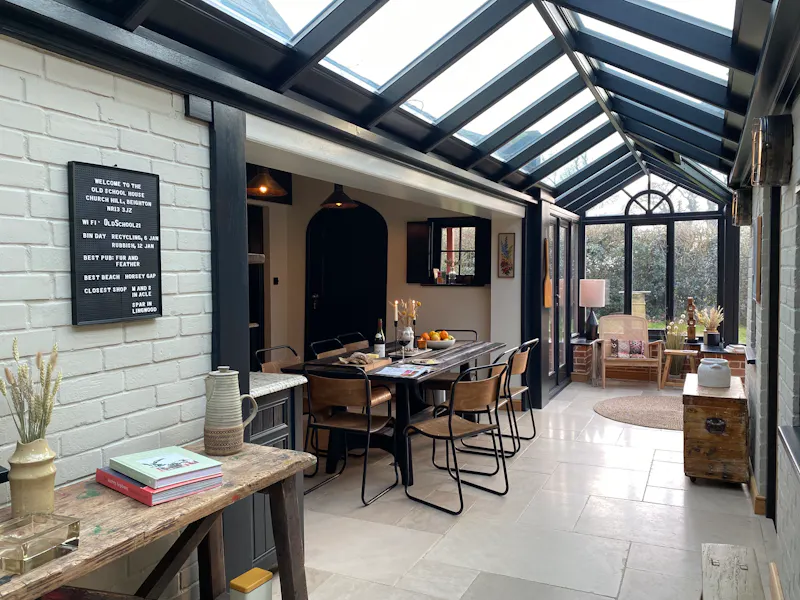 Loft-style converted home, J226 (photo 10)