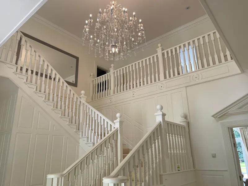 Staircase at Luxury Weybridge house, D2694 (photo 20)