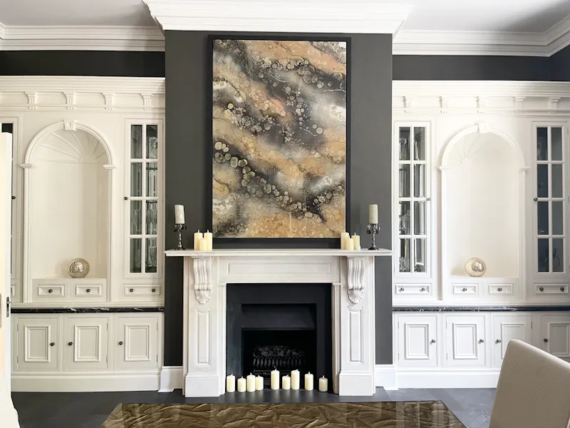 Dining room at Luxury Weybridge house, D2694 (photo 13)