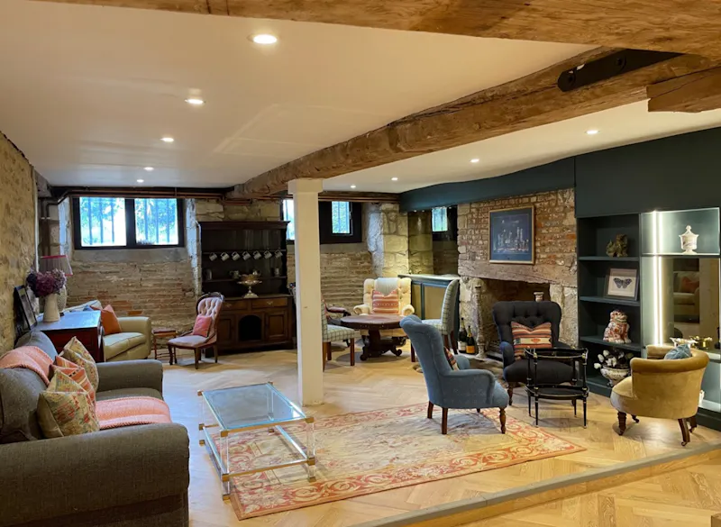 Living Room at Classic Georgian country house, A1209 (photo 18)