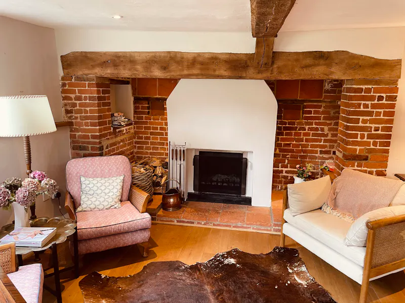 Picturesque Kent farmhouse, L749 (photo 4)