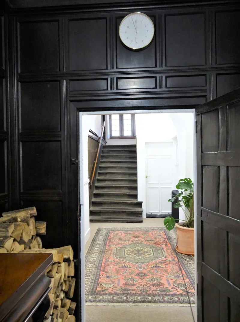 Panelling at Todmorden Gothic House, H1021 (photo 4)