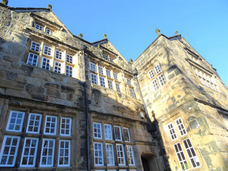 Todmorden Gothic House, H1021 (photo 36)