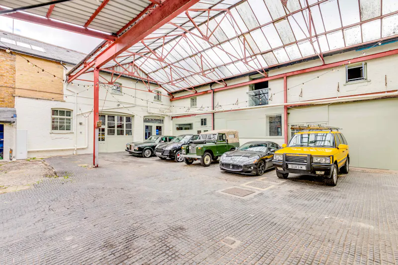 Brentford Converted Factory, N536 (photo 18)